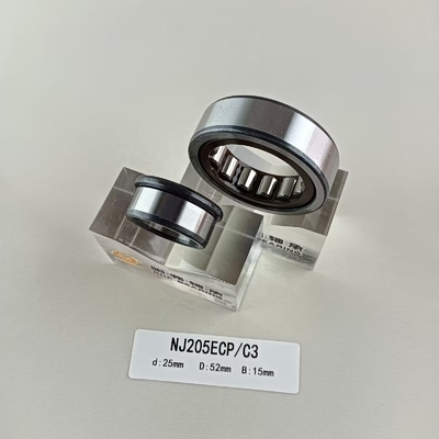 油脂や油脂を潤滑する単列25*52*15mmの円筒型ローラーベアリング