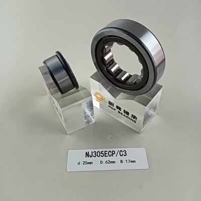潤滑油または油 潤滑 NU/NJ/NF305ECP 円筒型ローラーベアリング 25*62*17mm