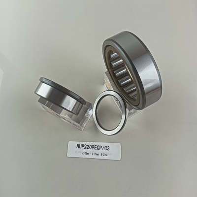 NUPF2209ECP 潤滑油または油を潤滑するために 45*85*23mm の円筒型ローラーベアリング